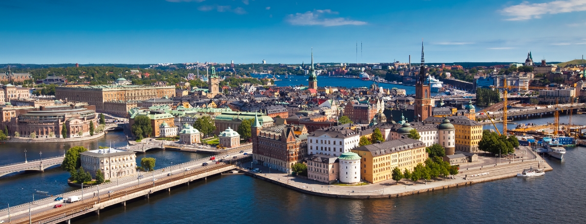 Fastighetskalendern Online – vy över Stockholm och Riddarholmen